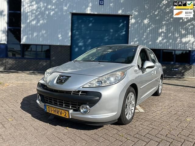 Grijs Gebruikt 2009 Peugeot 207 Hatchback | € 4.499 (Duur) - Afbeelding 1/4