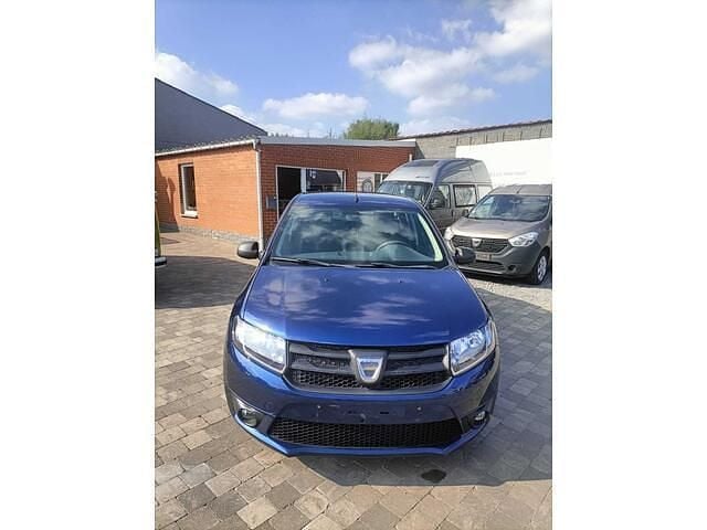 Blauw Gebruikt 2016 Dacia Logan Sedan | € 5.450 - Afbeelding 1/4