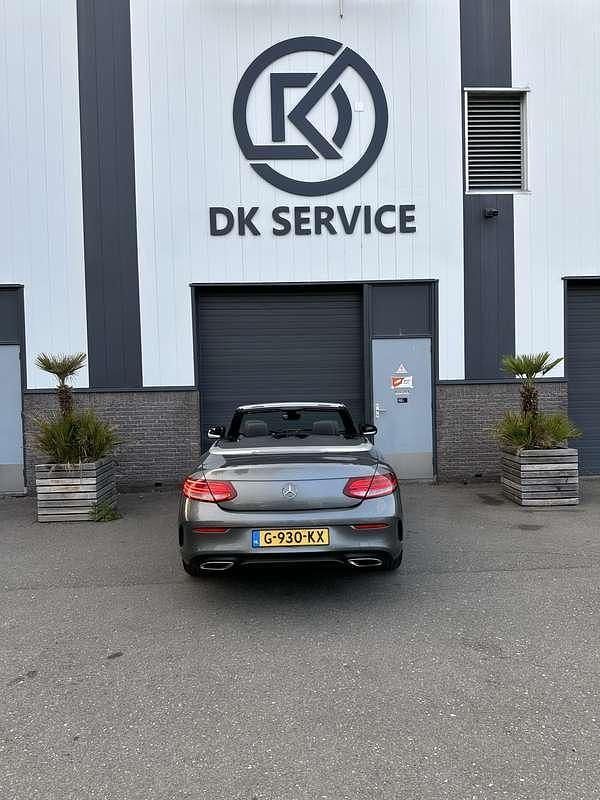 Occasion Mercedes C180 AMG line 156 PK (114 kW) 2017 Grijs, andere lak Cabriolet