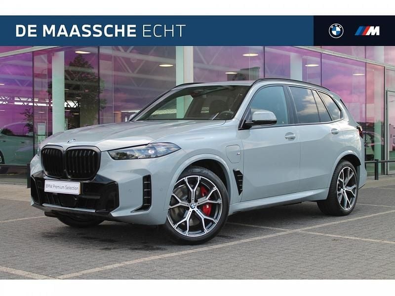 M brooklyn grau (grijs metallic) Nieuw 2025 BMW X5 Comfort Edition SUV | € 123.950 - Afbeelding 1/4