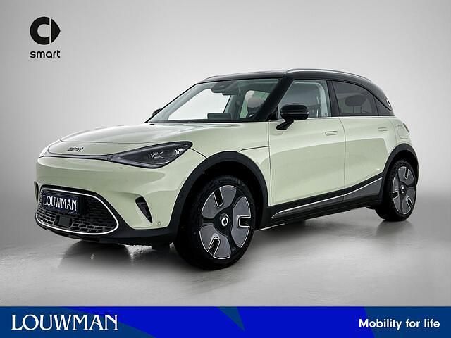 Future green metallic (groen metallic) Nieuw 2025 Smart #1 Edition #1 SUV | € 39.020 (Eerlijke prijs) - Afbeelding 1/4