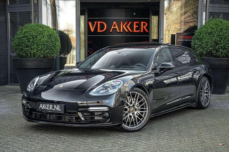 Zwart, metallic lak Gebruikt 2024 Porsche Panamera 4 Platinum Edition Sedan | € 124.880 (Goede deal) - Afbeelding 1/4