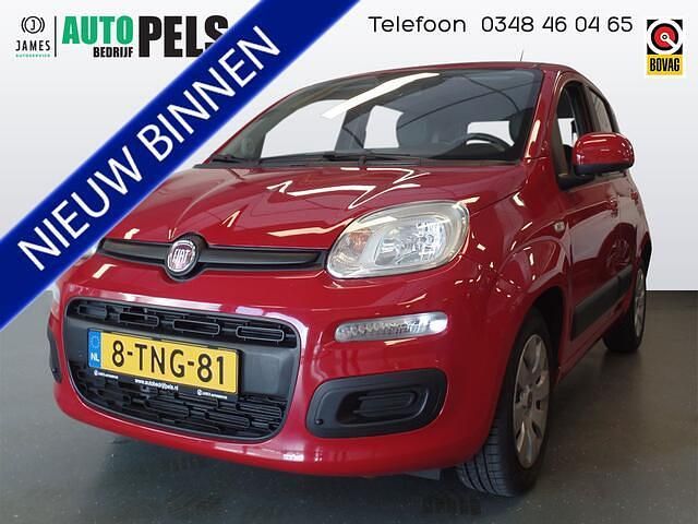 Rood Gebruikt 2014 Fiat Panda Hatchback | € 5.900 (Eerlijke prijs) - Afbeelding 1/4