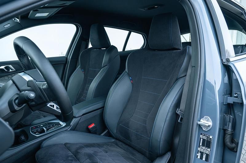 Occasion BMW 120 Shadowline 156 PK (114 kW) 2025 Grijs Hatchback