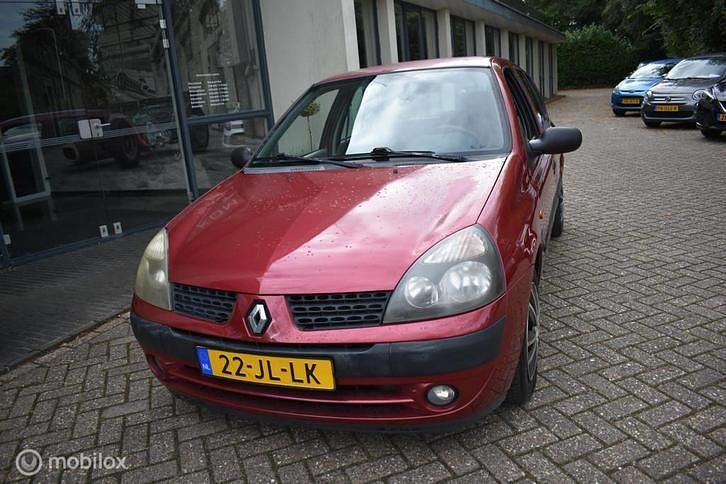Occasion Renault Clio II Expression 98 PK (72 kW) 2002 Rood Hatchback