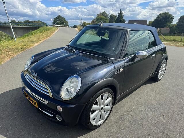 Occasion Mini Cooper Cabriolet Pepper 116 PK (85 kW) 2006 Zwart Cabriolet