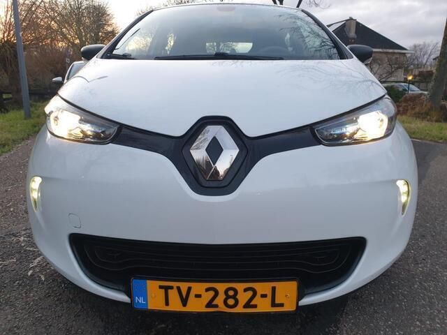 Occasion Renault Zoe Life 67 kW (92 PK) 2018 Wit Hatchback