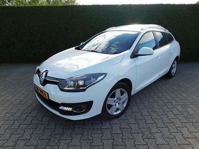 Overige Gebruikt 2015 Renault Mégane III Expression Van | € 5.950 (Eerlijke prijs) - Afbeelding 1/4