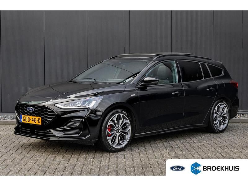 Zwart Gebruikt 2024 Ford Focus ST-Line X Stationwagen | € 27.400 (Duur) - Afbeelding 1/4
