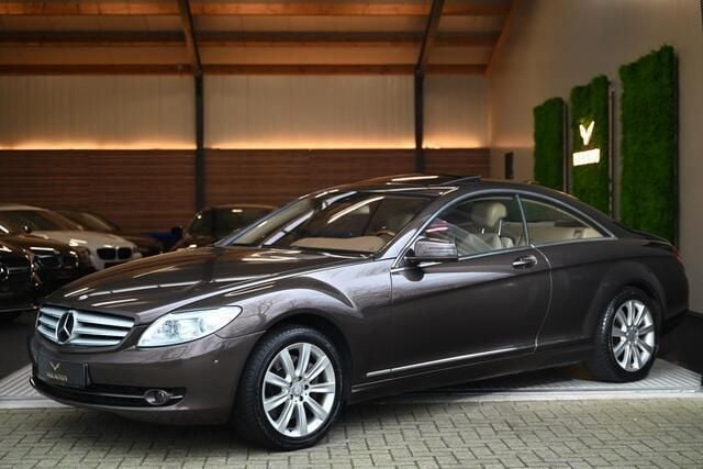 Bruin Gebruikt 2010 Mercedes CL500 Coupé | € 29.950 (Duur) - Afbeelding 1/4