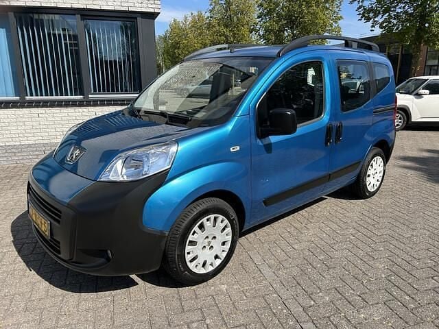 Blauw Gebruikt 2011 Peugeot Bipper MPV | € 6.995 (Duur) - Afbeelding 1/4