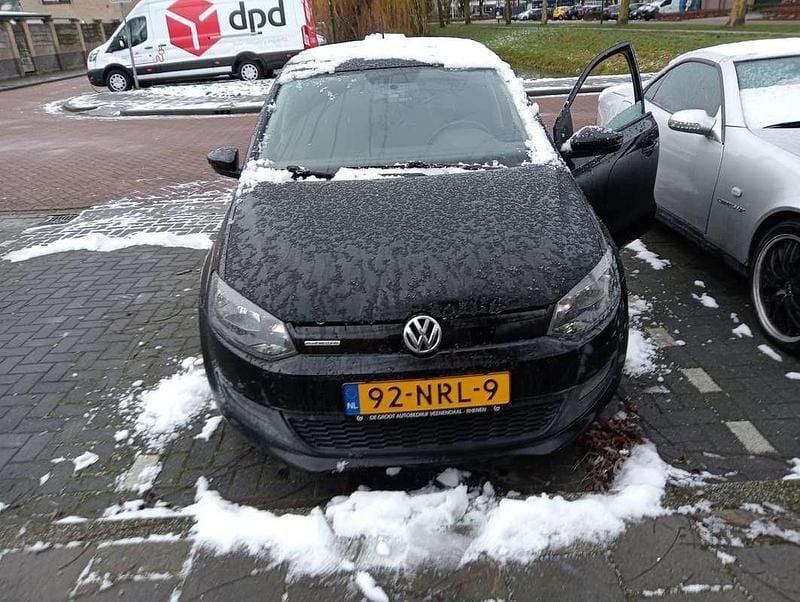 Gebruikt 2011 VW Polo Sedan | € 6.000 (Eerlijke prijs) - Afbeelding 1/4