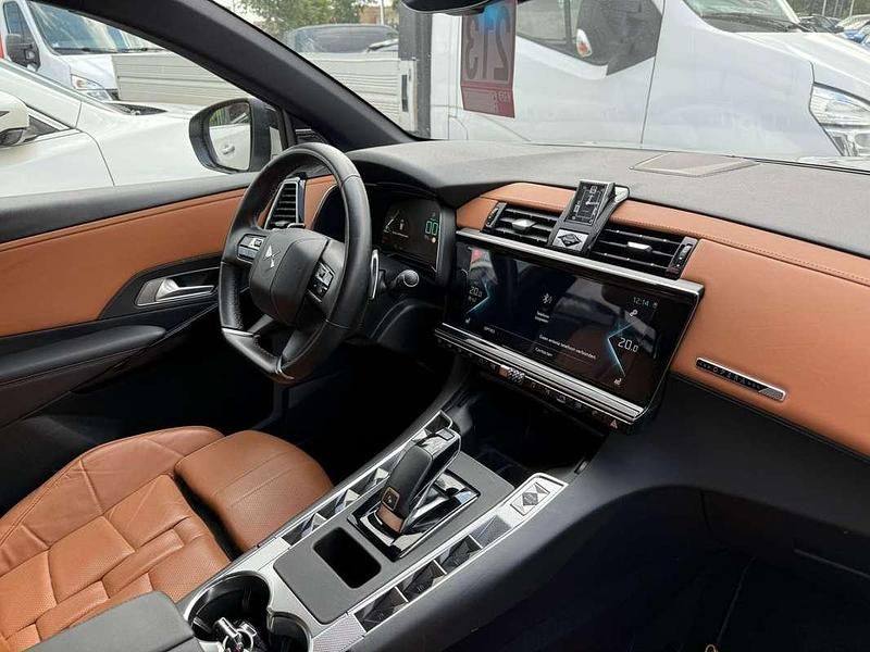 Grijs Gebruikt 2022 DS Automobiles DS7 Crossback Opera SUV | € 22.500 - Afbeelding 1/1