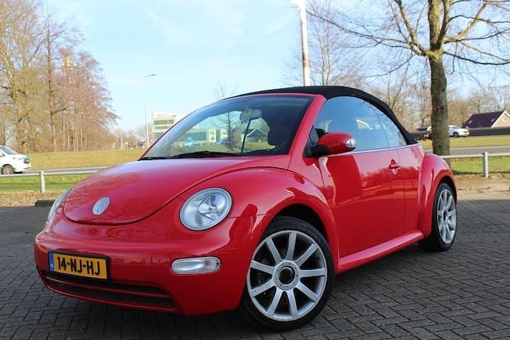 Occasion VW New Beetle Cabriolet 102 PK (75 kW) 2003 Rood Cabriolet