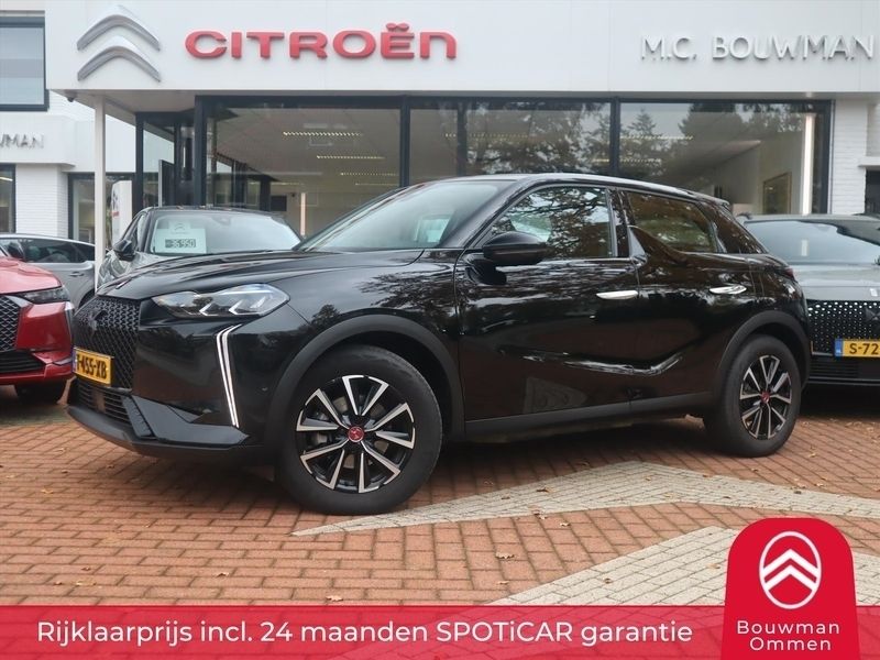 Zwart Gebruikt 2023 DS Automobiles DS3 Crossback E-Tense Performance SUV | € 23.950 (Super prijs) - Afbeelding 1/4