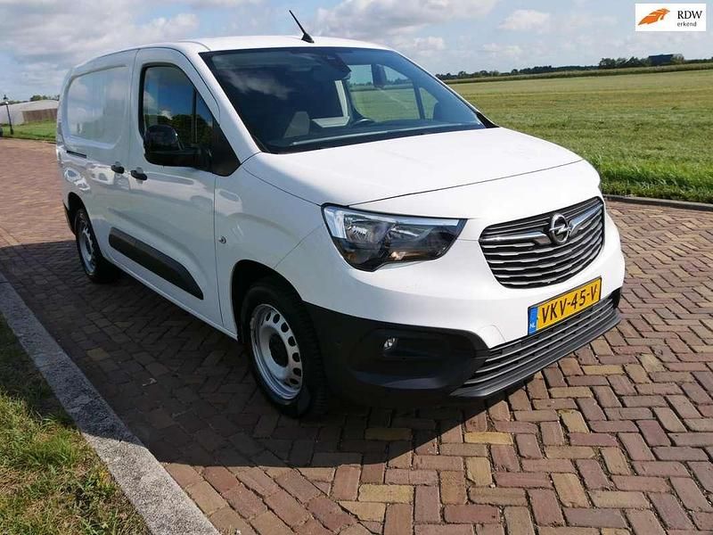 Wit Gebruikt 2021 Opel Combo Edition MPV | € 7.499 (Super prijs) - Afbeelding 1/3