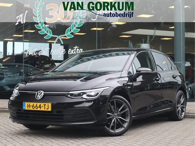 Zwart Occasion 2020 VW Golf VIII Business Hatchback | € 16.450 (Eerlijke prijs) - Afbeelding 1/4