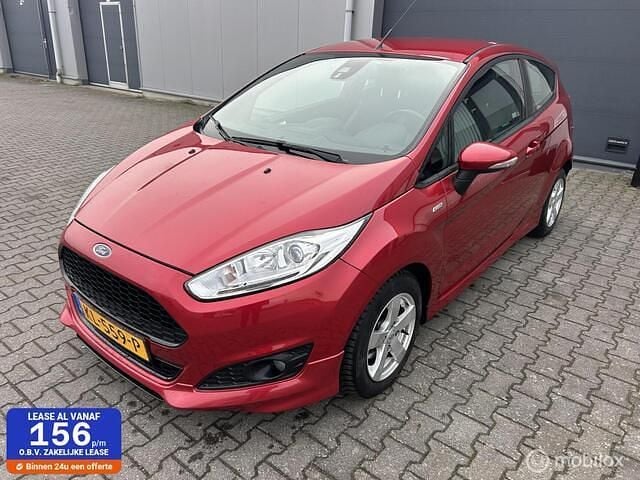 Occasion Ford Fiesta ST-Line 125 PK (91 kW) 2016 Rood Hatchback