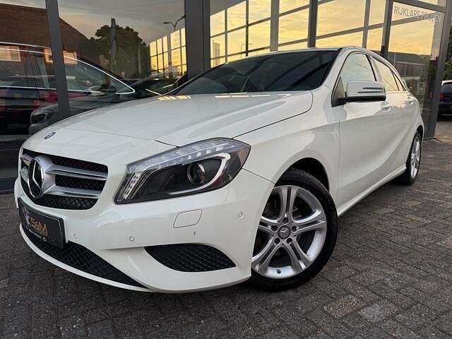 Occasion Mercedes A180 Ambition 122 PK (89 kW) 2014 Wit Hatchback
