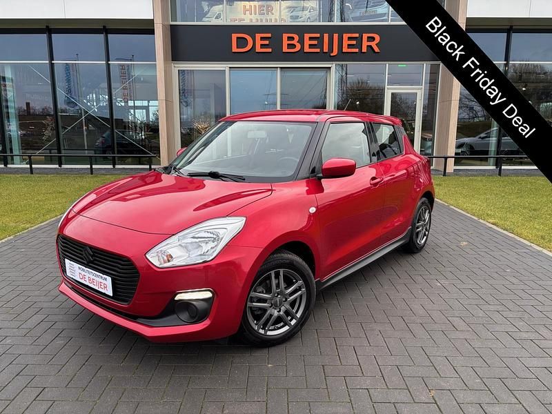 Rood Gebruikt 2017 Suzuki Swift Comfort Hatchback | € 11.900 (Eerlijke prijs) - Afbeelding 1/4