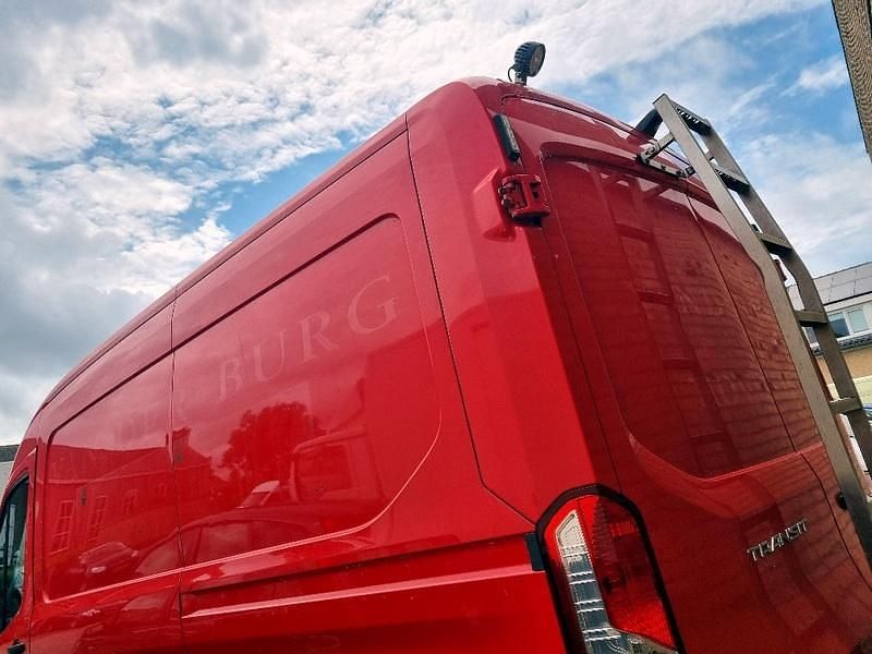 Occasion Ford Transit 105 PK (77 kW) 2017 Rood Van