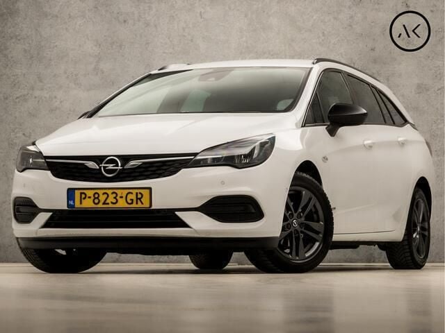 Wit Gebruikt 2022 Opel Astra Design & Tech Stationwagen | € 11.945 (Goede deal) - Afbeelding 1/4