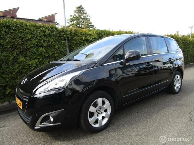 Zwart Gebruikt 2014 Peugeot 5008 Active MPV | € 9.950 (Duur) - Afbeelding 1/4