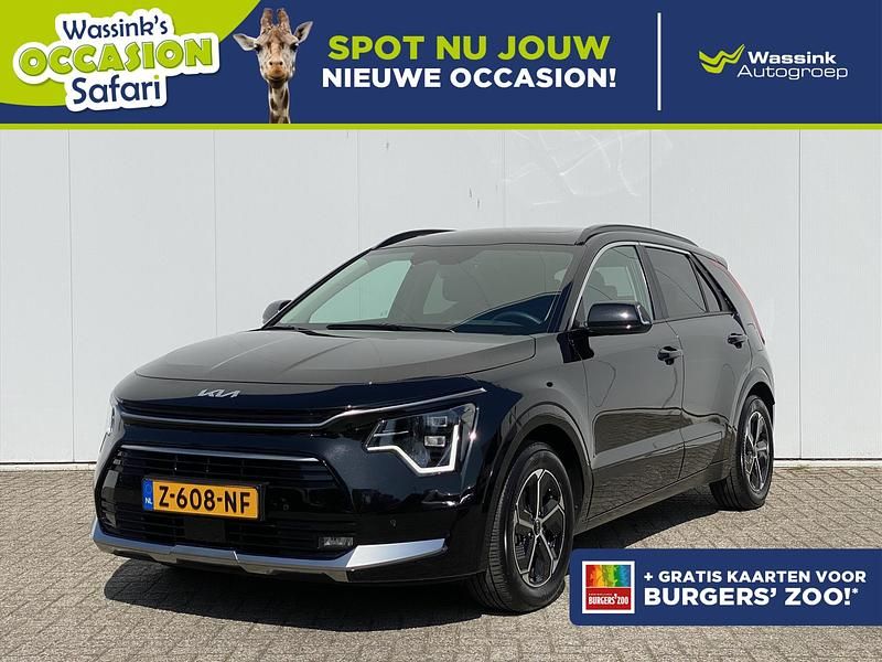 Zwart Gebruikt 2024 Kia Niro SUV | € 34.585 (Eerlijke prijs) - Afbeelding 1/3