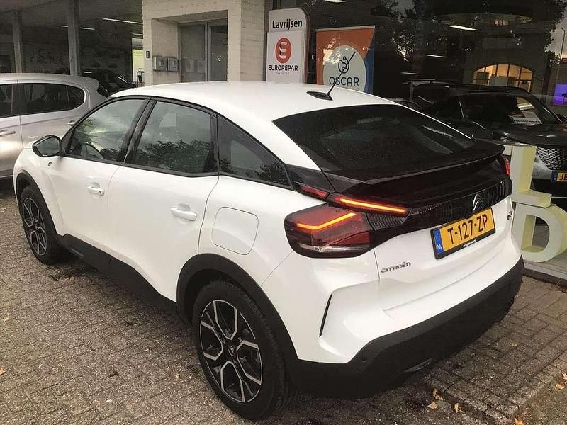 Occasion Citroën e-C4 Feel 56 kW (77 PK) 2023 Wit Hatchback