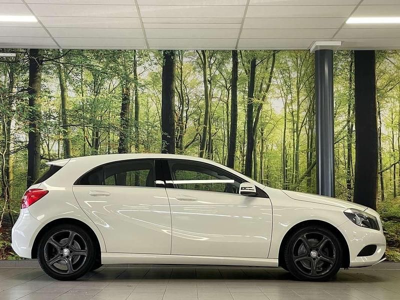 Occasion Mercedes A180 Ambition 122 PK (89 kW) 2014 Wit Hatchback