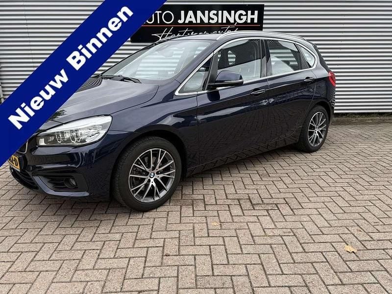 Blauw Gebruikt 2016 BMW 218 Active Tourer MPV | € 11.850 (Eerlijke prijs) - Afbeelding 1/4