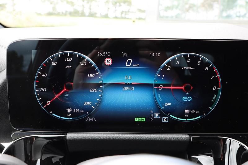 Occasion Mercedes B250e Premium 218 PK (160 kW) 2021 Rood MPV