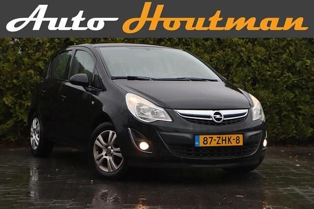 Zwart Occasion 2012 Opel Corsa Selection Hatchback | € 2.450 (Eerlijke prijs) - Afbeelding 1/4