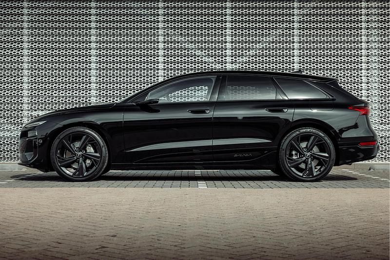 Occasion Audi A6 e-tron Performance 280 kW (381 PK) 2025 Zwart, metallic lak Stationwagen