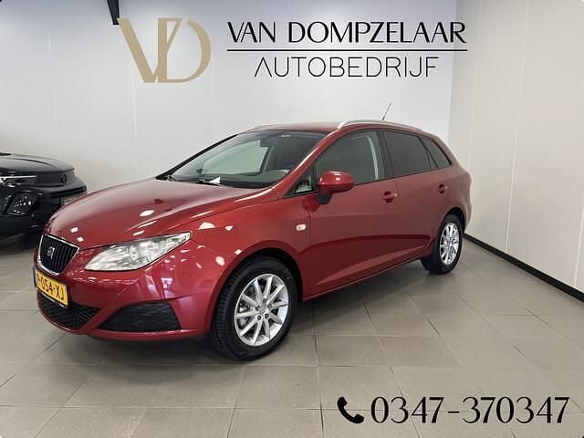 Rood Gebruikt 2011 Seat Ibiza ST Reference Stationwagen | € 4.950 (Eerlijke prijs) - Afbeelding 1/4