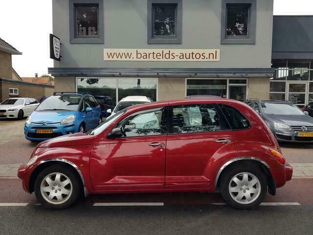 Rood Gebruikt 2004 Chrysler PT Cruiser Touring Stationwagen | € 1.950 (Duur) - Afbeelding 1/4