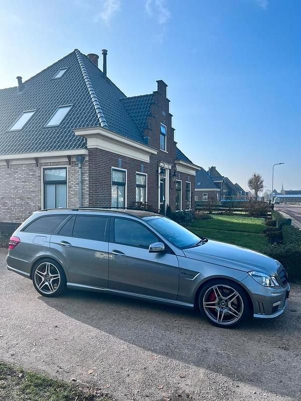 Occasion 2011 Mercedes E63 AMG AMG Stationwagen | € 35.500 - Afbeelding 1/4