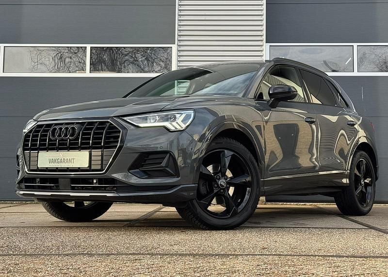 Grijs Gebruikt 2019 Audi Q3 Advanced SUV | € 28.950 (Eerlijke prijs) - Afbeelding 1/4