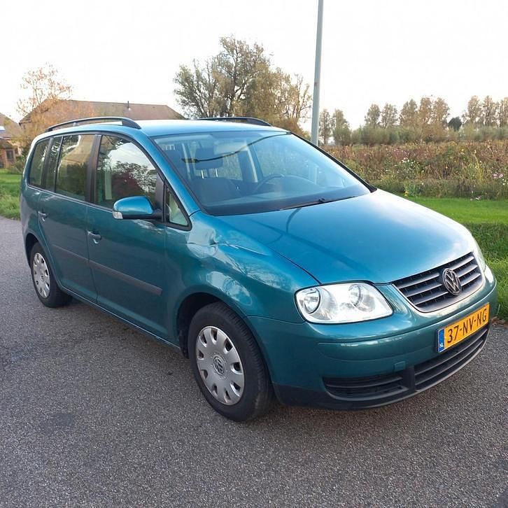 Gebruikt 2004 VW Touran MPV | € 950 (Goede deal) - Afbeelding 1/4