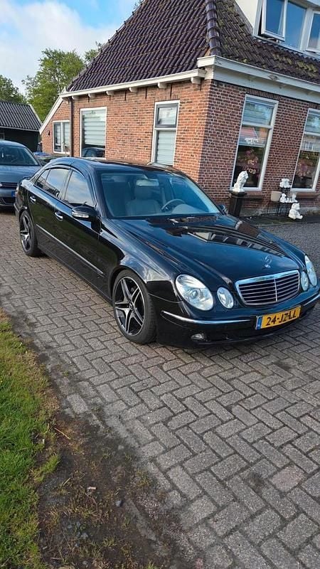 Gebruikt 2002 Mercedes E200 Sedan | € 5.250 (Eerlijke prijs) - Afbeelding 1/4