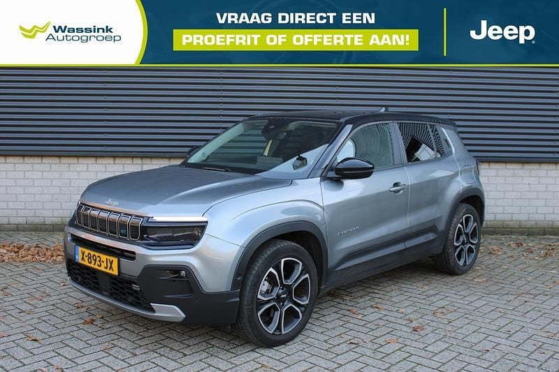 Grijs Gebruikt 2023 Jeep Avenger EV SUV | € 26.485 (Eerlijke prijs) - Afbeelding 1/4