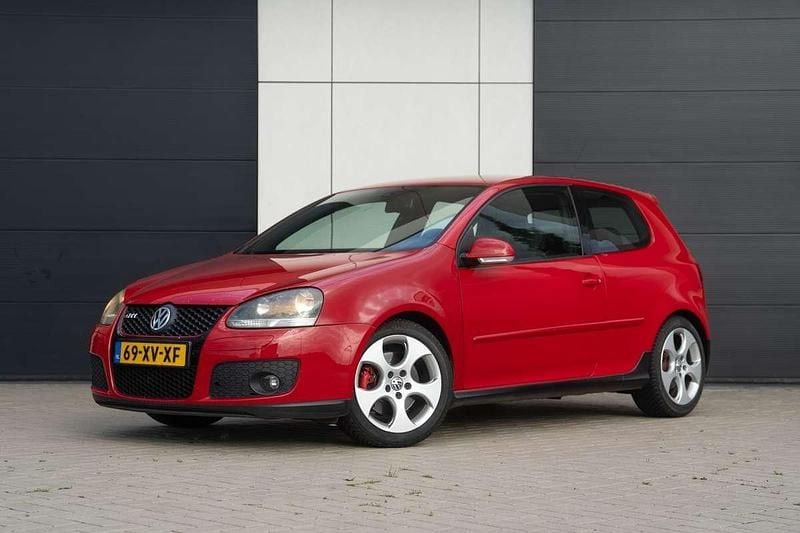 Rood Gebruikt 2007 VW Golf V GTI Stationwagen | € 5.450 (Eerlijke prijs) - Afbeelding 1/4