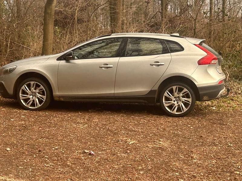 Occasion Volvo V40 CC 179 PK (131 kW) 2014 Zilver Stationwagen