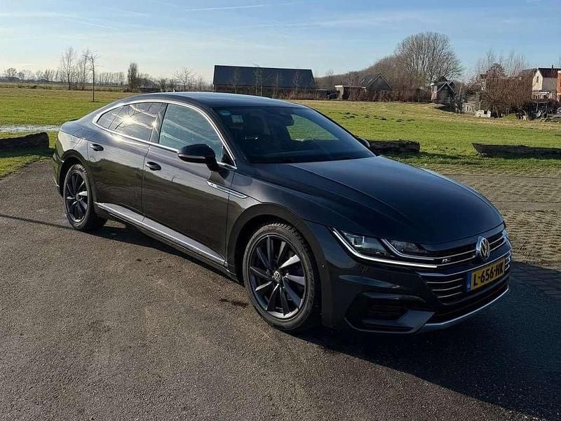 Occasion VW Arteon R 190 PK (139 kW) 2020 Grijs Hatchback