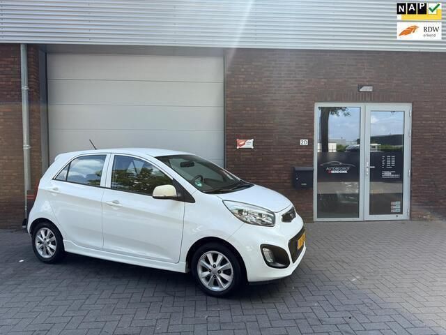 Wit Gebruikt 2012 Kia Picanto Plus Hatchback | € 5.499 (Eerlijke prijs) - Afbeelding 1/4