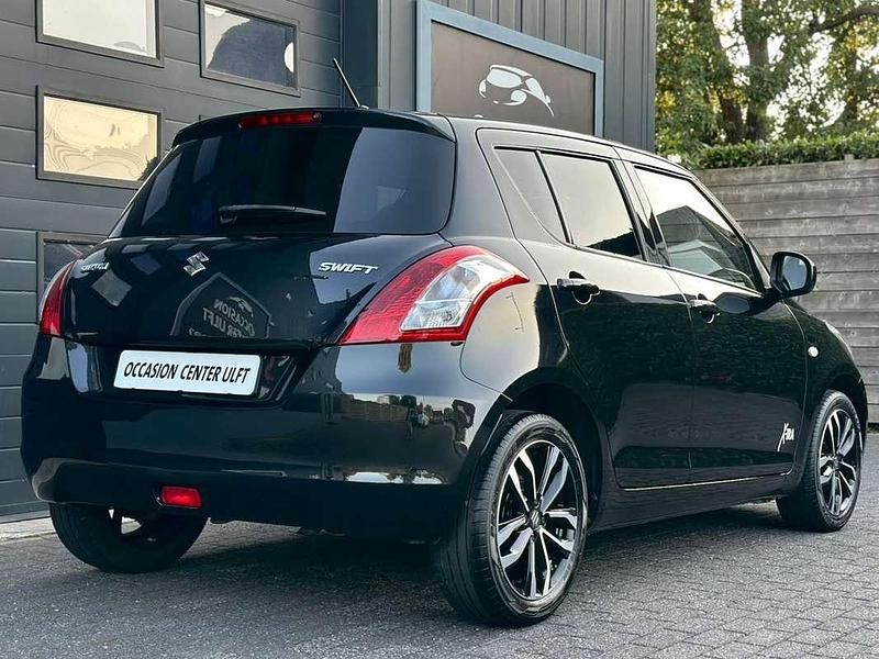 Occasion Suzuki Swift X-TRA 94 PK (69 kW) 2015 Zwart (metallic) Hatchback