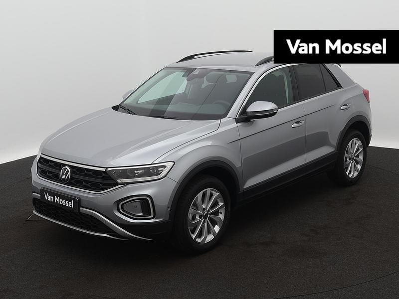 Grijs Gebruikt 2024 VW T-Roc Edition SUV | € 36.400 - Afbeelding 1/4