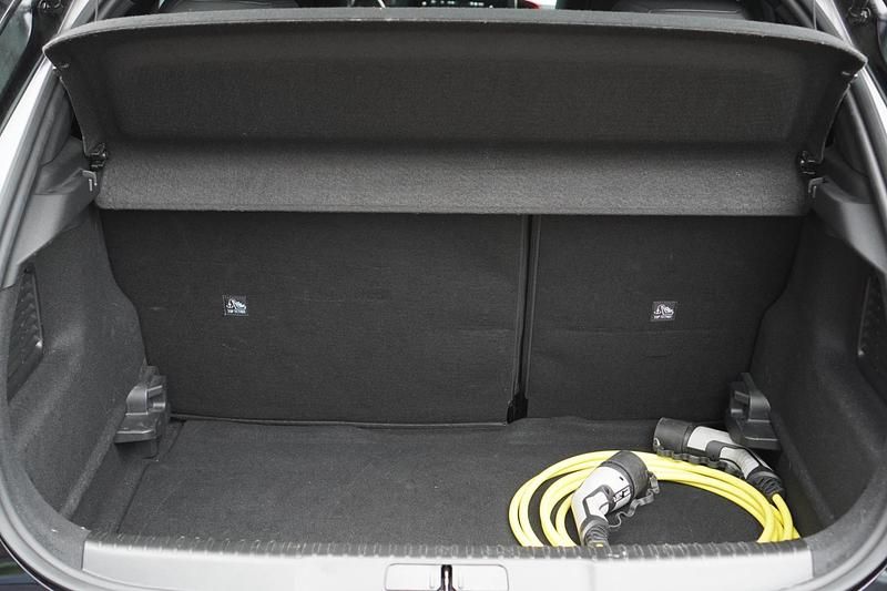 Occasion Opel Mokka-e GS Line 100 kW (136 PK) 2022 Zwart, metallic lak SUV