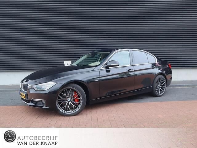 Zwart Occasion 2014 BMW ActiveHybrid 3 Comfort Edition Sedan | € 19.950 - Afbeelding 1/4