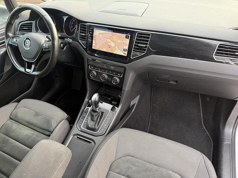 Occasion VW Golf Highline 2022 Grijs MPV